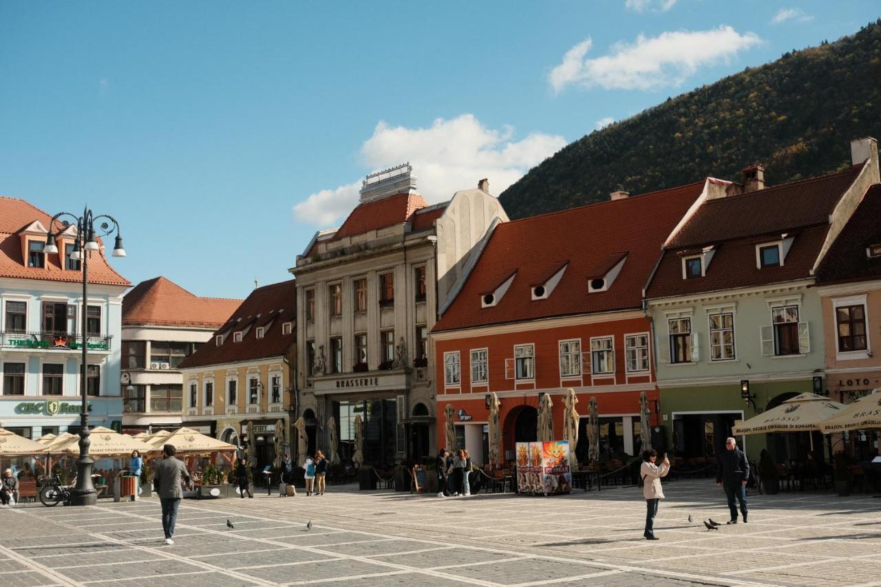 Cozee Studio - In Inima Brasovului Экстерьер фото